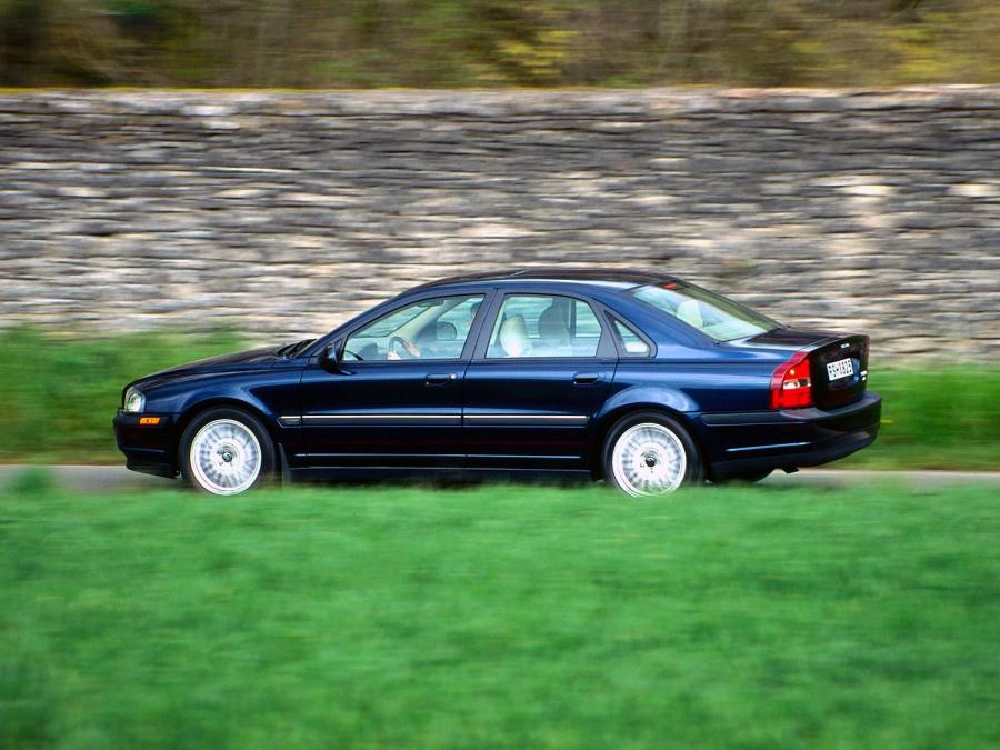  Volvo S80 D5 2002 года  (фото 5 из 5)